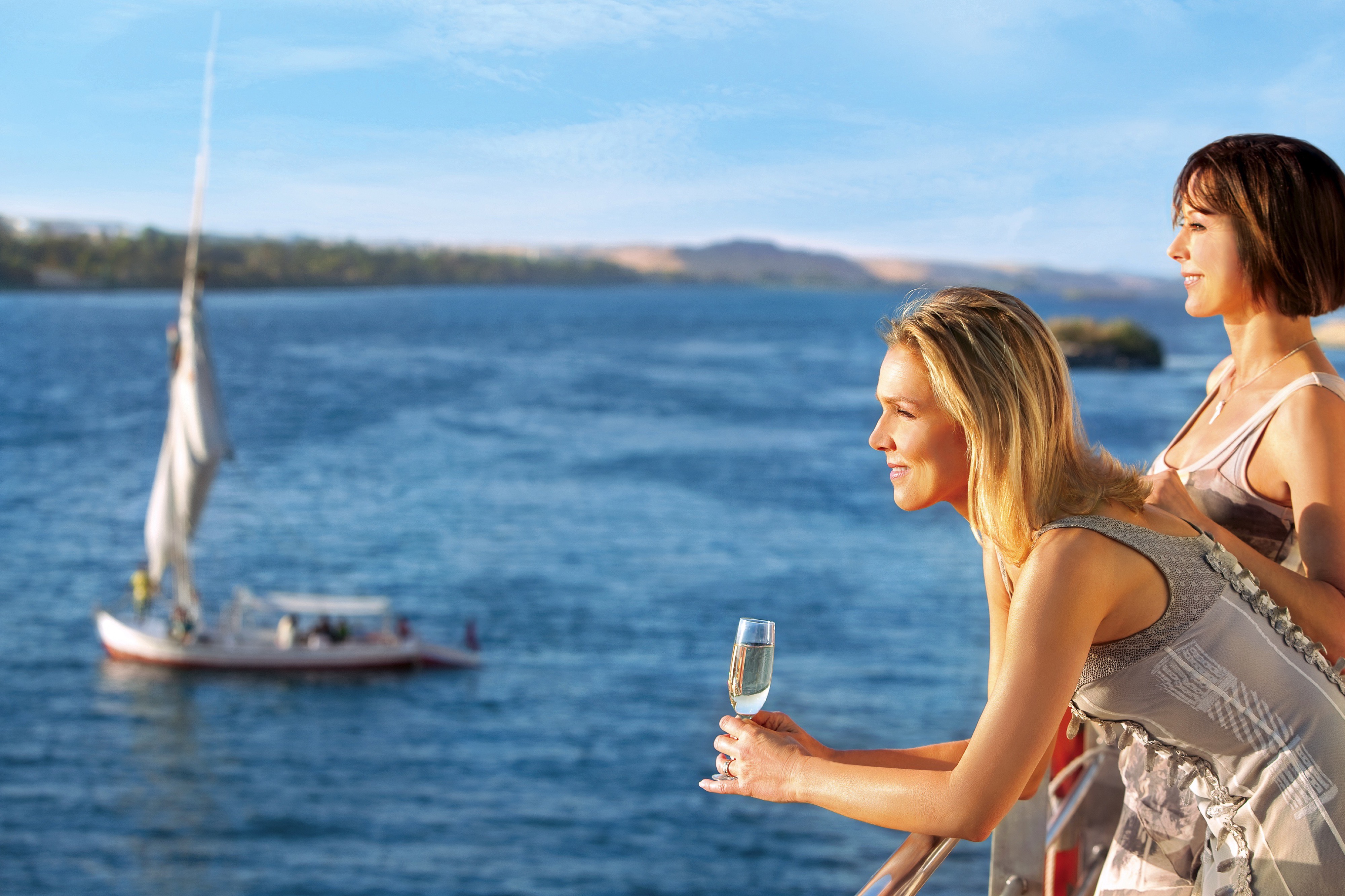 River Tosca - Pool & Sun Deck